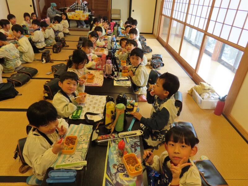 年長(すみれ組)「やきもち会」