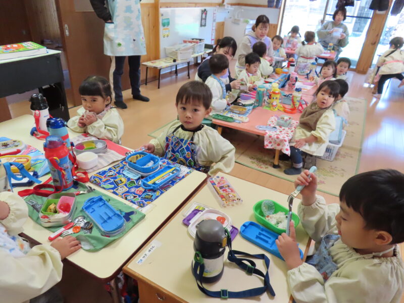 ちゅうりっぷ組のお弁当をのぞいてみよう！！