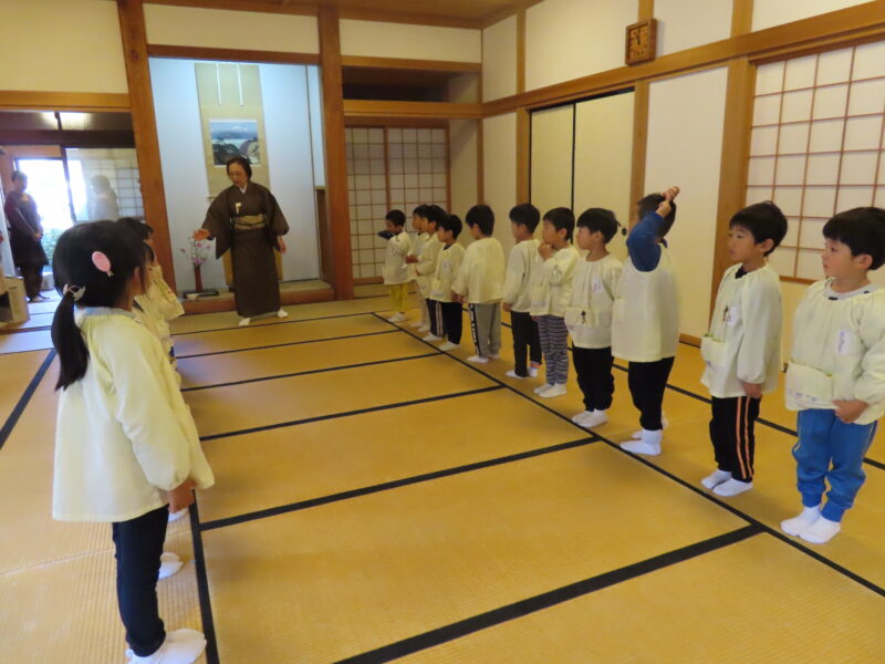 年中　もも組 初めての茶道教室